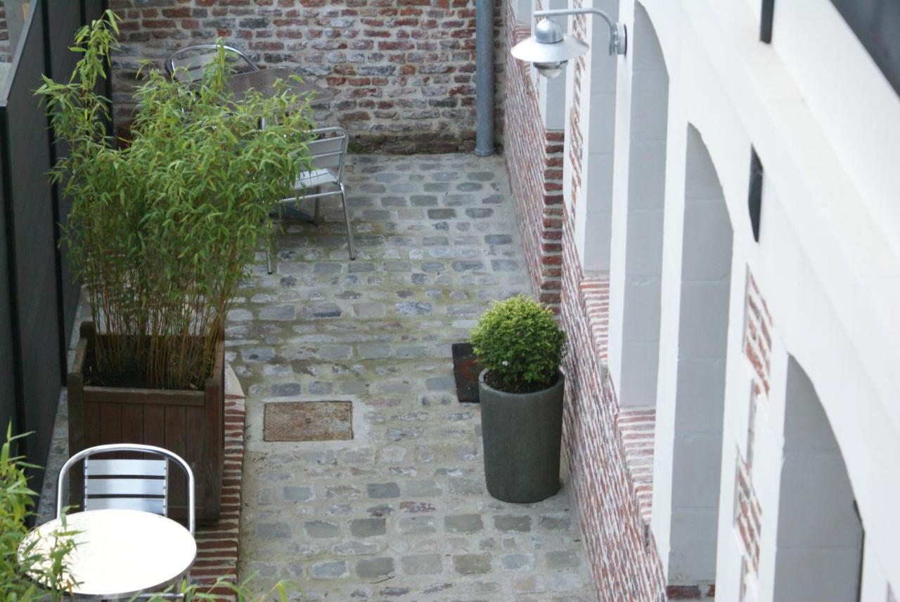 La Cour Soubespin Bed & Breakfast Лил Екстериор снимка