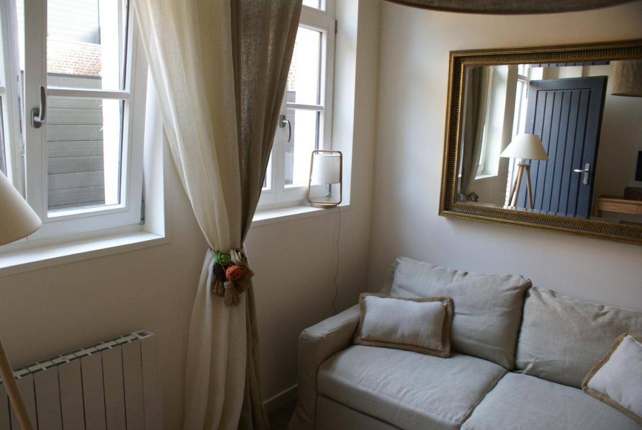 La Cour Soubespin Bed & Breakfast Лил Екстериор снимка